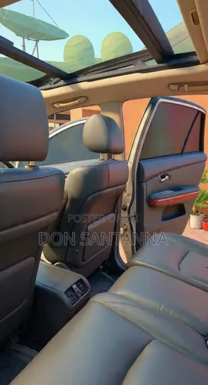 Toyota Harrier 2006 White
