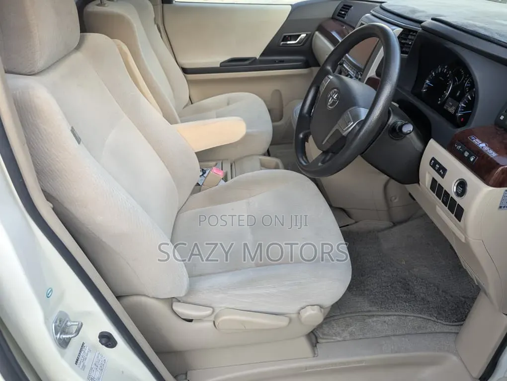 Toyota Alphard 2009 White