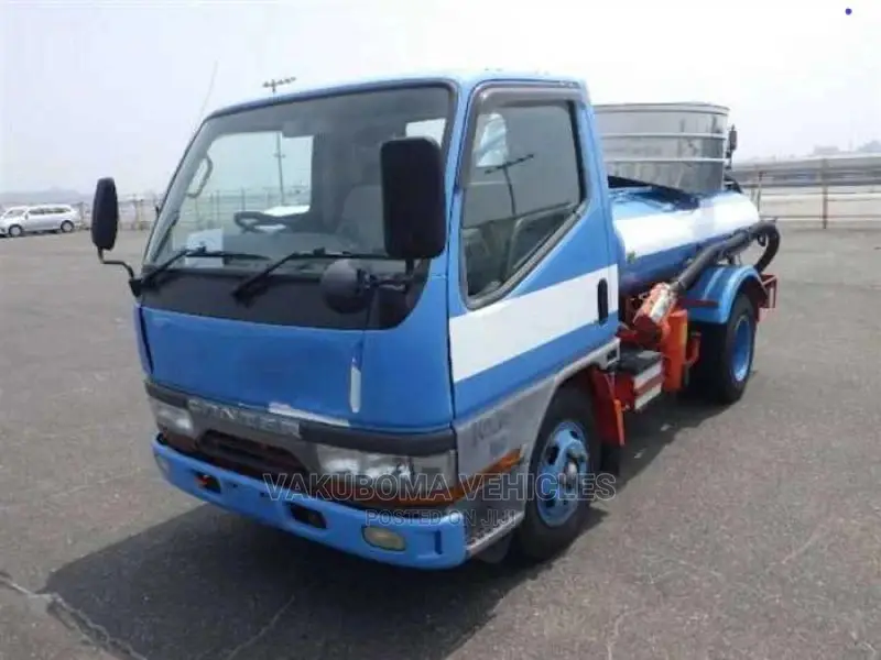 Mitsubishi Canter Truck