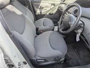 Toyota Vitz 2003 White