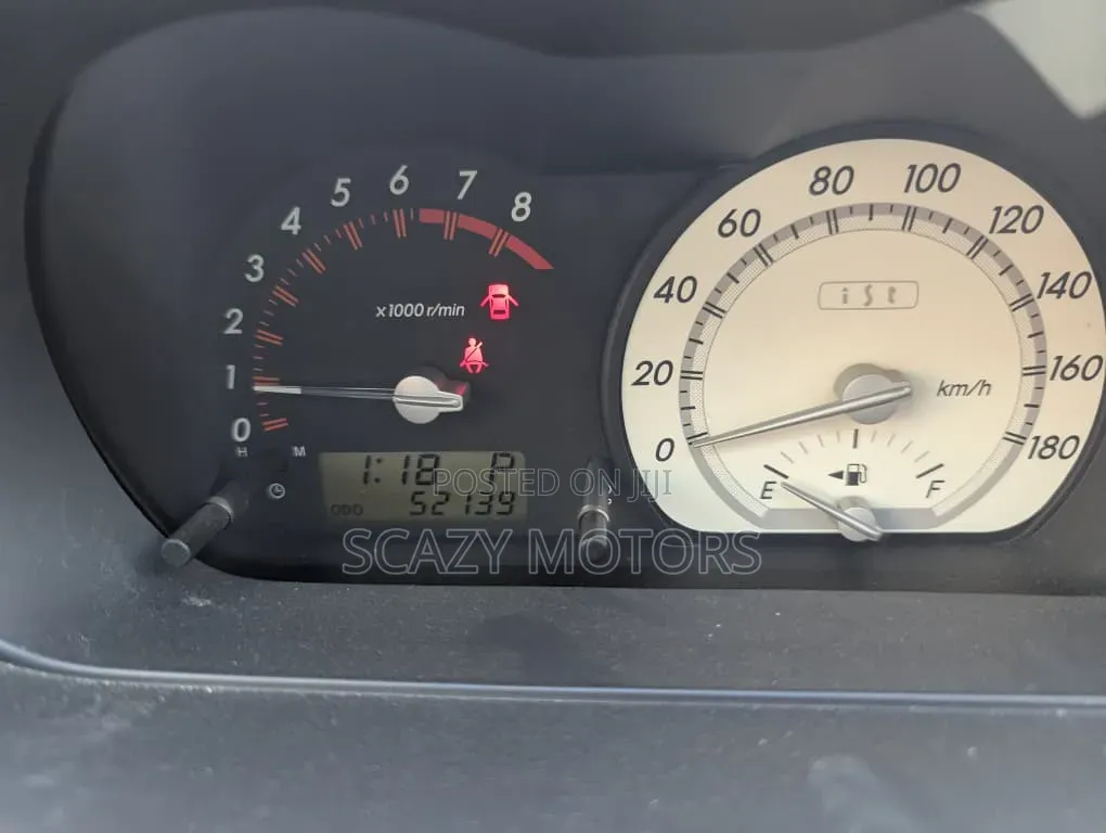 Toyota IST 2004 Gray