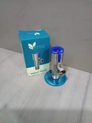 Angle Valve 1/2 in Es02