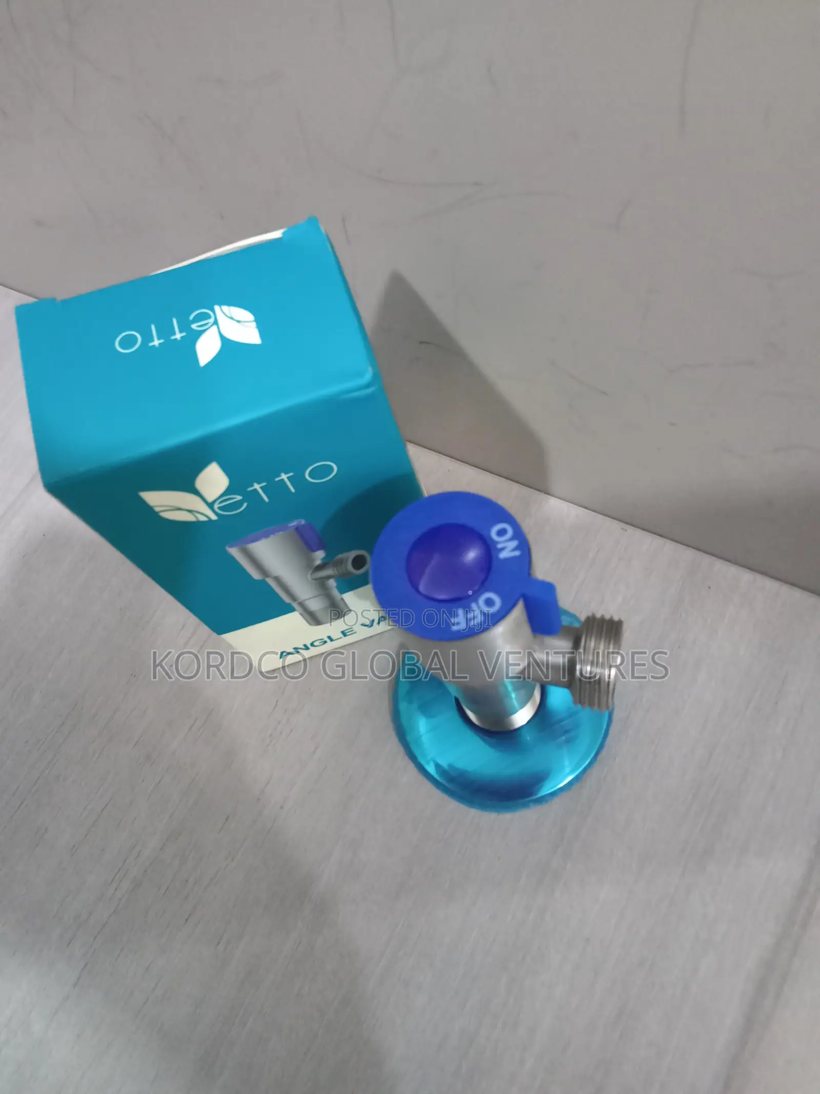 Angle Valve 1/2 in Es02