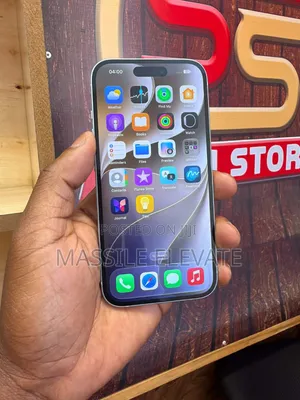 Apple iPhone 15 256 GB White