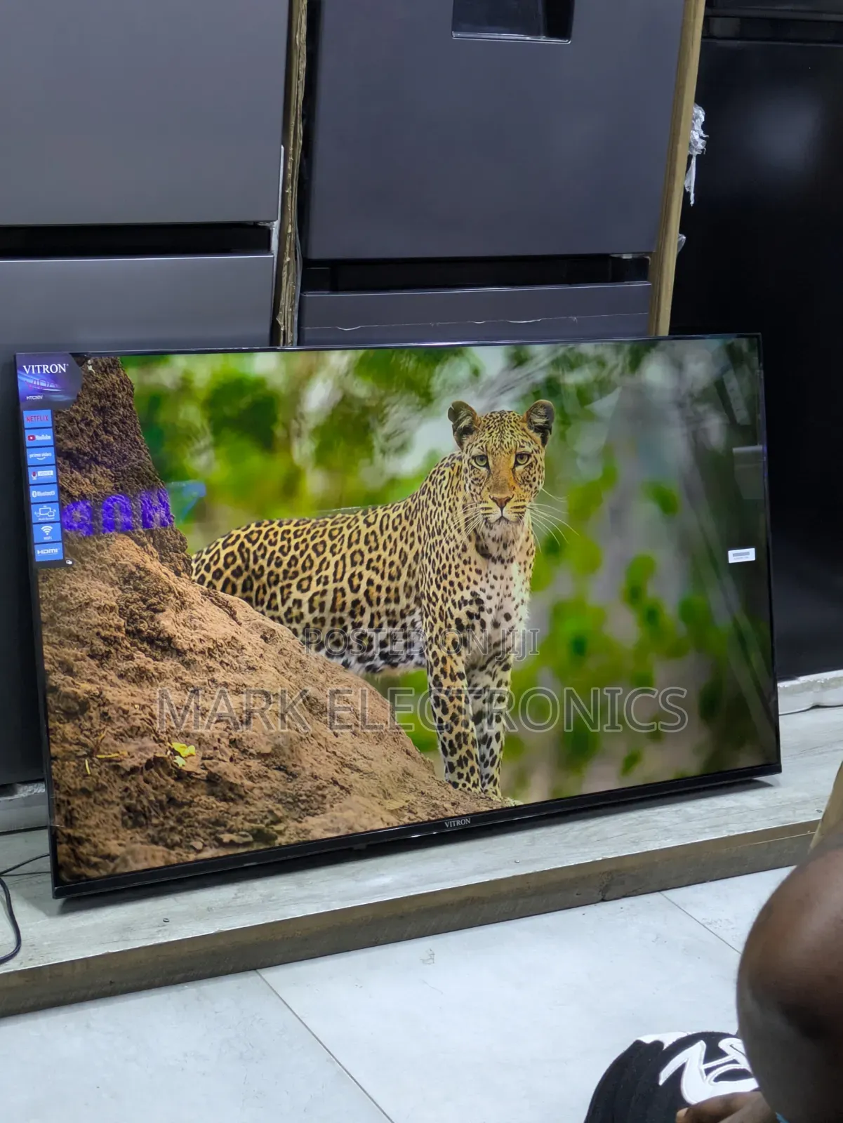 Vitron Smart TV 50inches