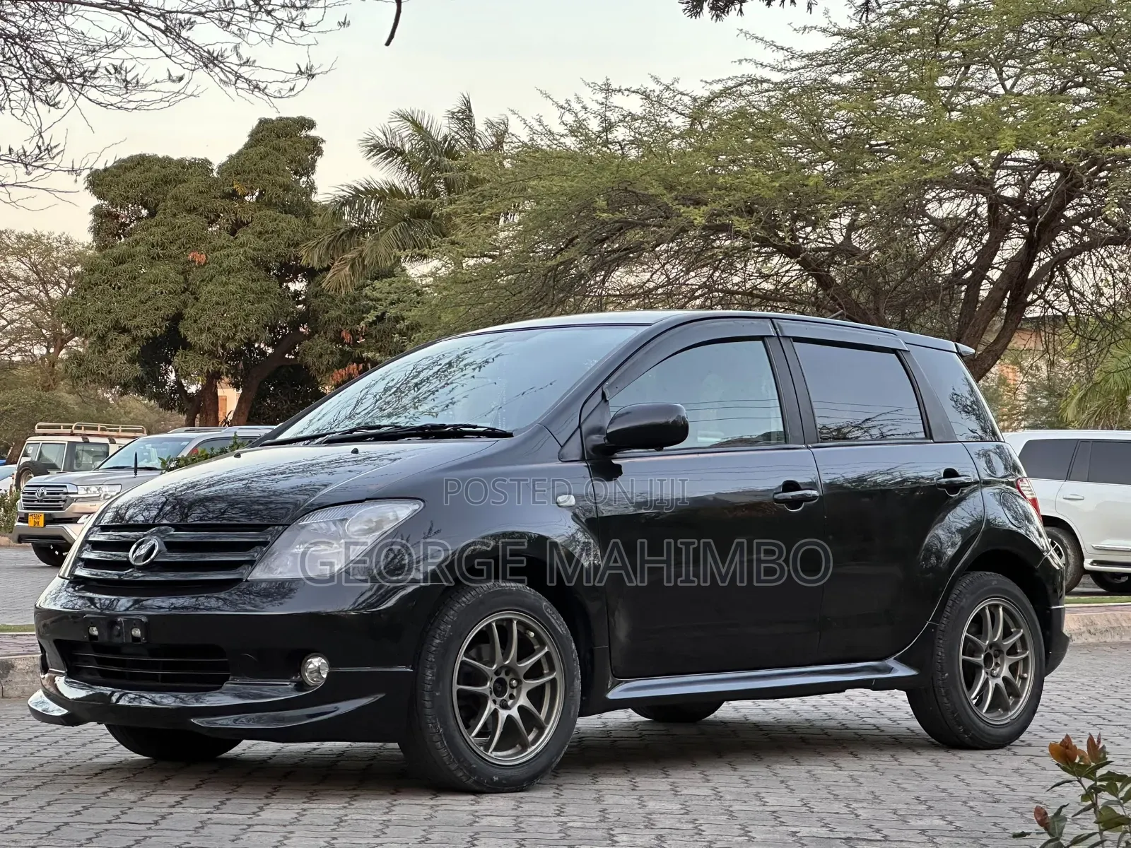 Toyota IST 2005 Black