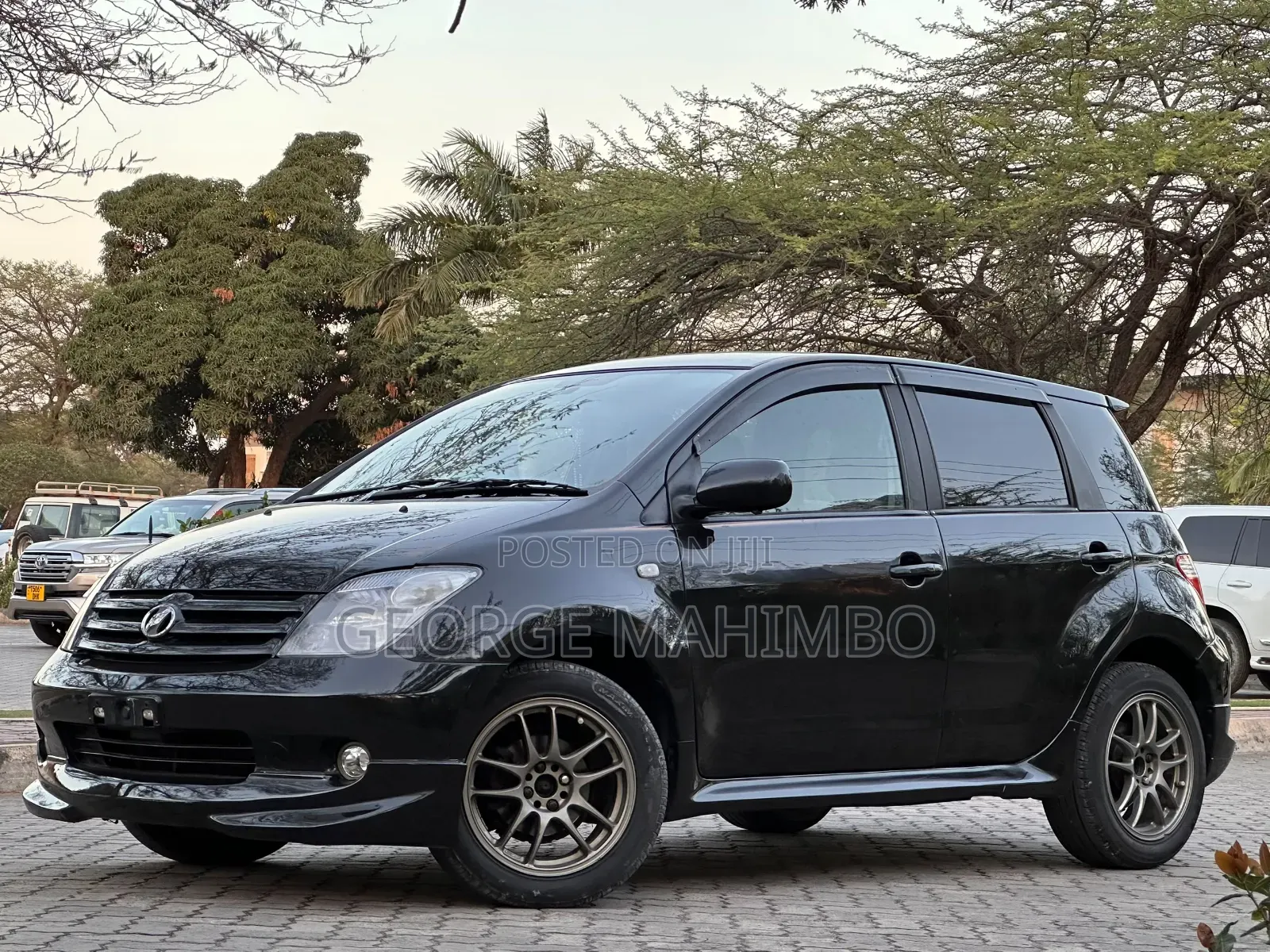 Toyota IST 2005 Black
