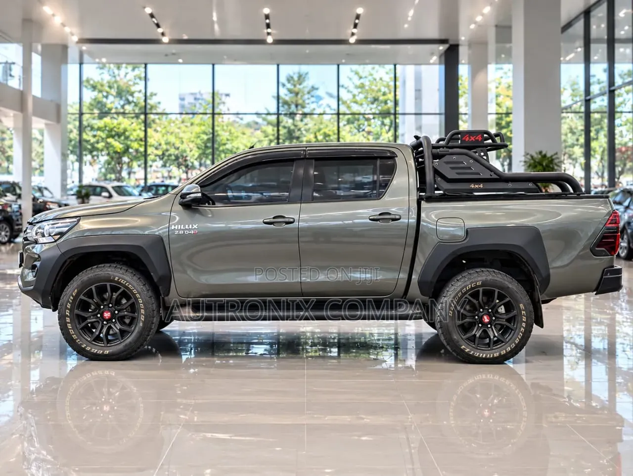 Toyota Hilux 2023 Gray