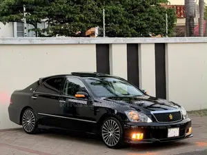 Toyota Crown 2007 Black