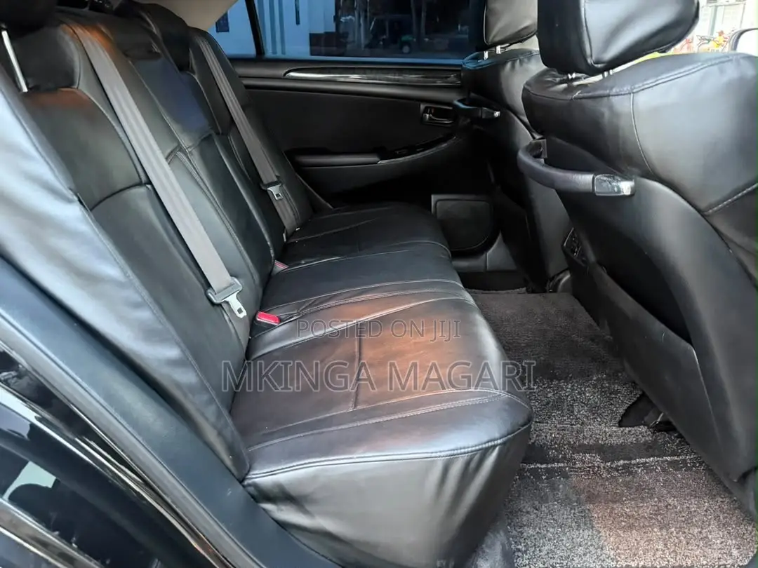 Toyota Crown 2007 Black