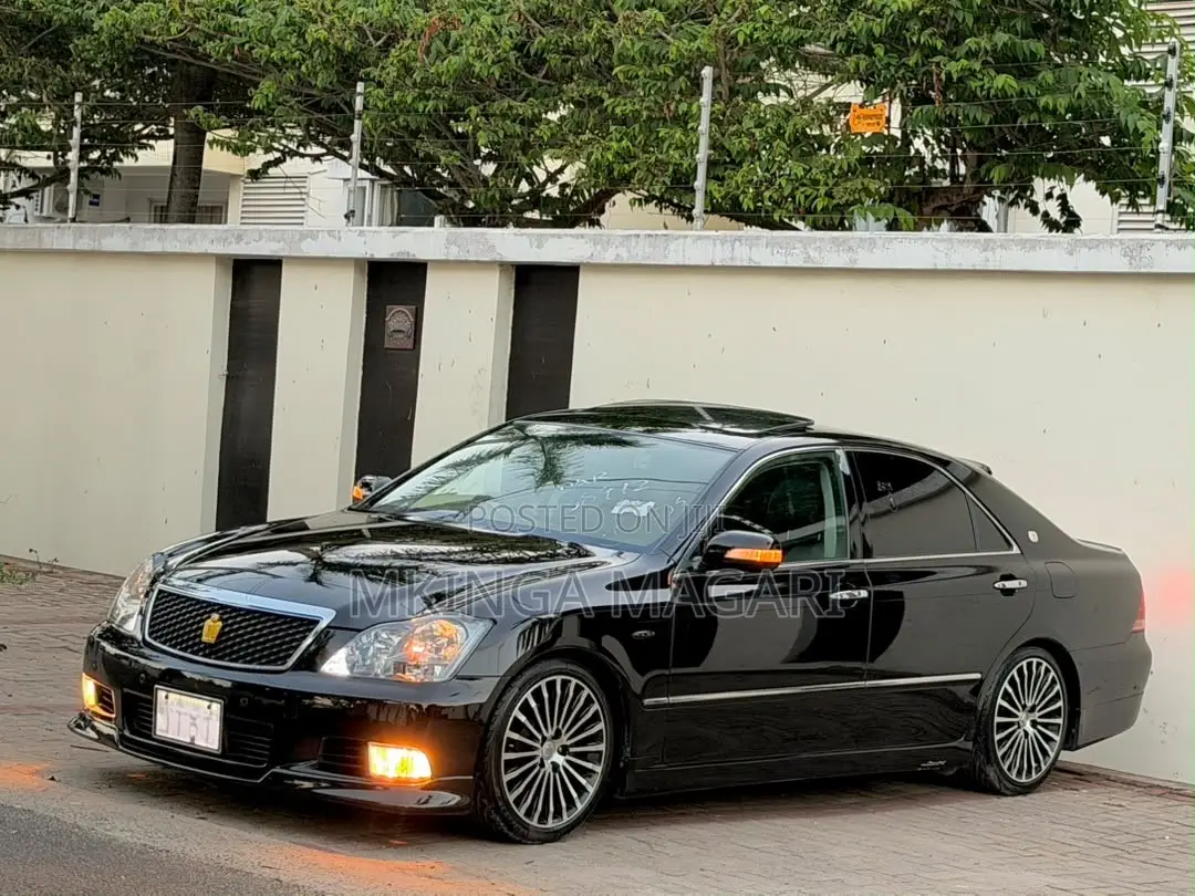 Toyota Crown 2007 Black