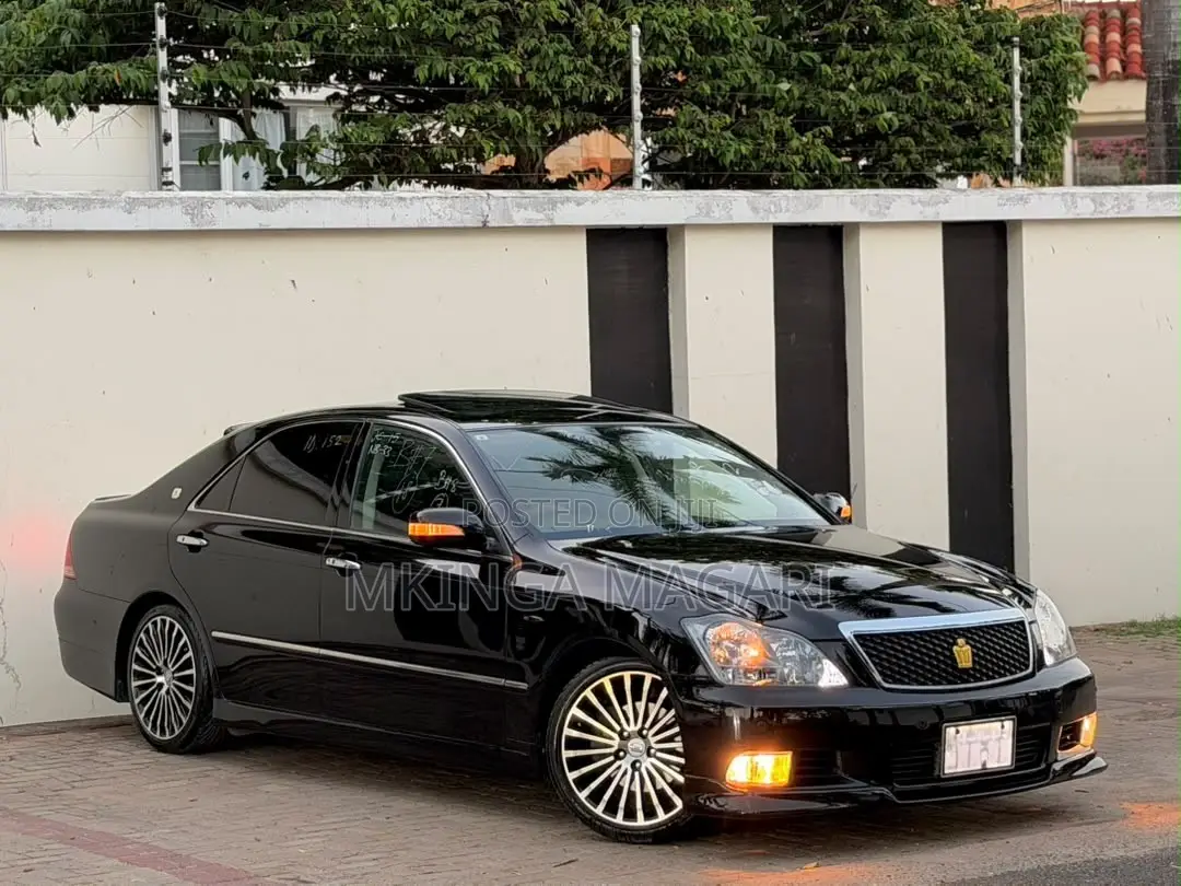 Toyota Crown 2007 Black