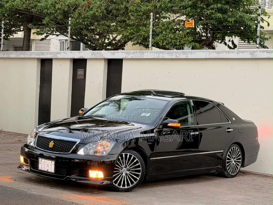 Toyota Crown 2007 Black
