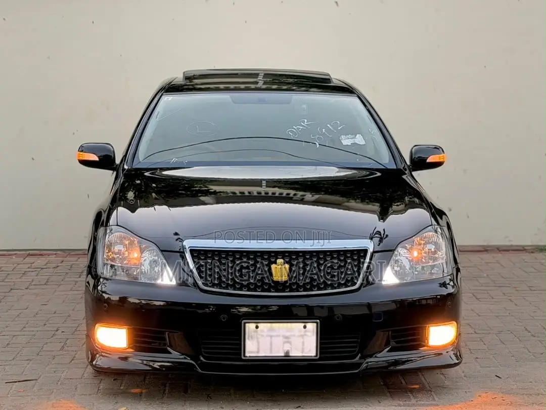 Toyota Crown 2007 Black