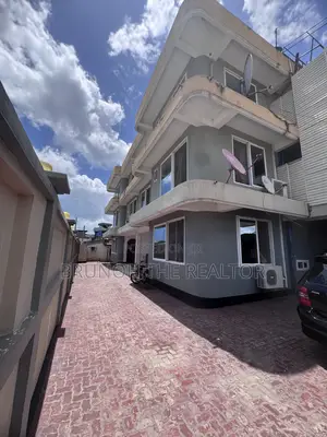 3bdrm Block of Flats in Bwawani, Kijitonyama for sale