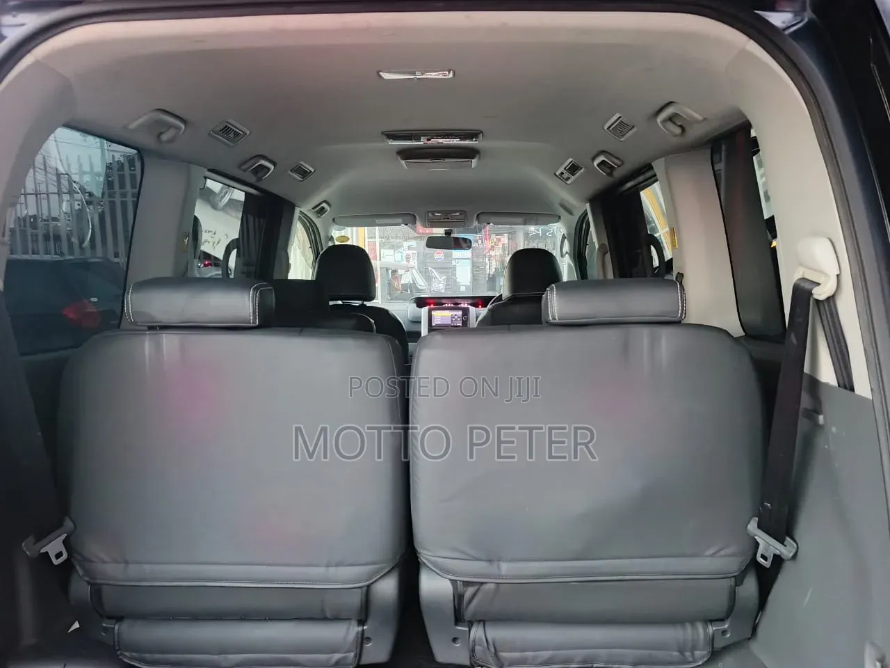 Toyota Noah 2010 Black