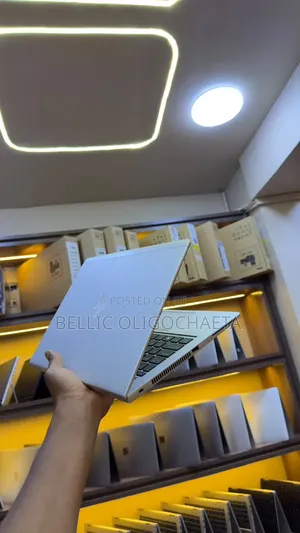 Laptop HP EliteBook 830 G6 16GB Intel Core i7 SSD 256GB