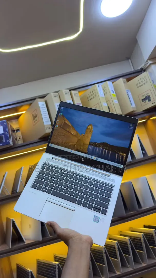 Laptop HP EliteBook 830 G6 16GB Intel Core i7 SSD 256GB