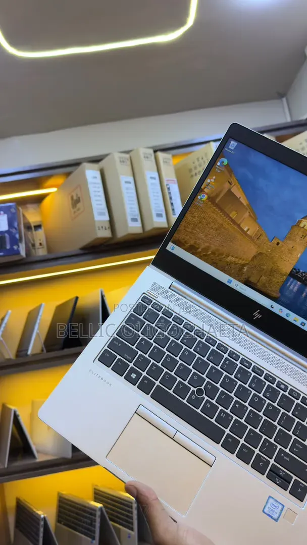 Laptop HP EliteBook 830 G6 16GB Intel Core i7 SSD 256GB