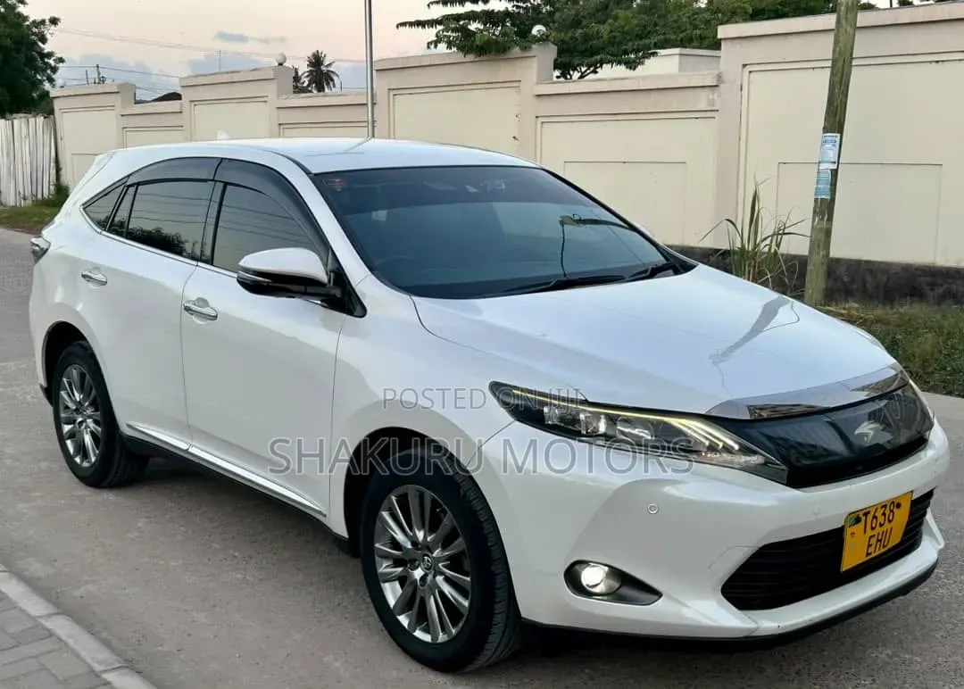 Toyota Harrier 2014 White