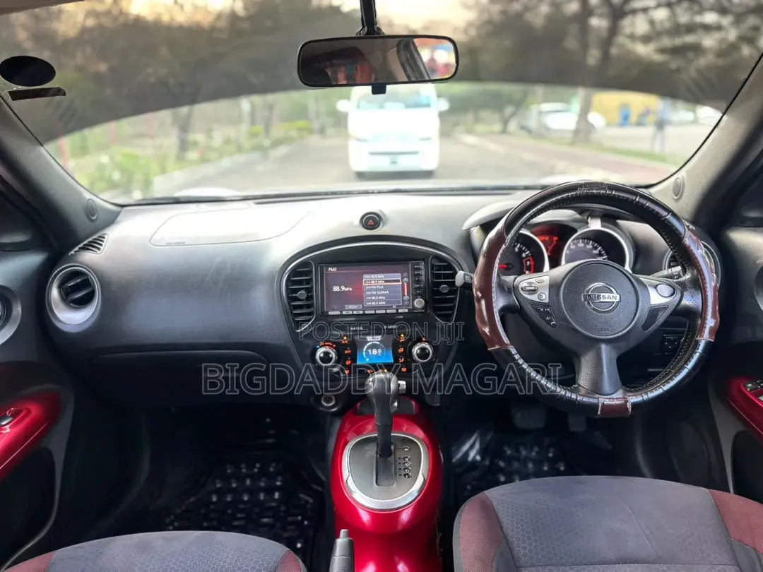 Nissan Juke 2012
