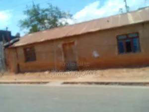 2bdrm House in Gombela Estate, Gangilonga for sale