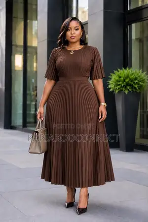 Pleated Flare Midi Dress – Short Sleeve