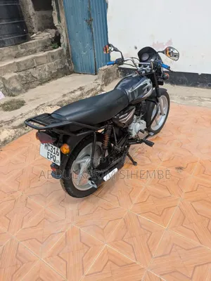 Bajaj Boxer 125 2022 Black