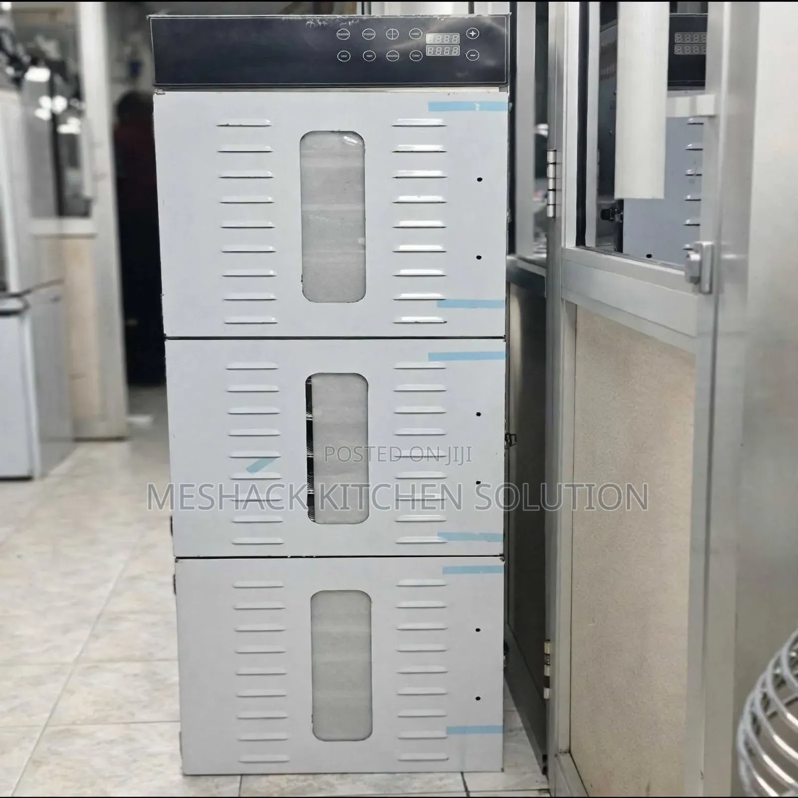 Commercial Food Dehydrator With 3 Deck 30 Trays.