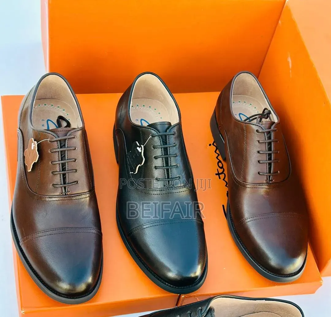 Viatu Vya Clarks