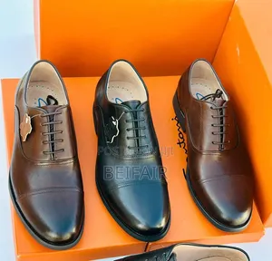 Viatu Vya Clarks
