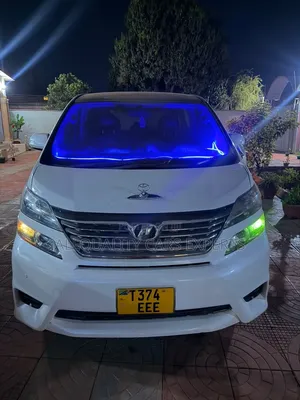 Toyota Vellfire 2010
