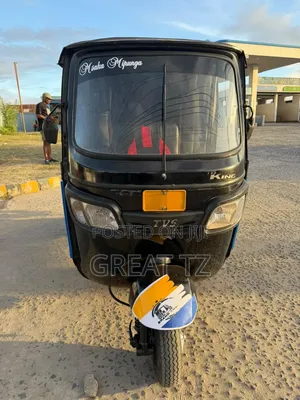 Bajaj Avenger 200 2024 Black