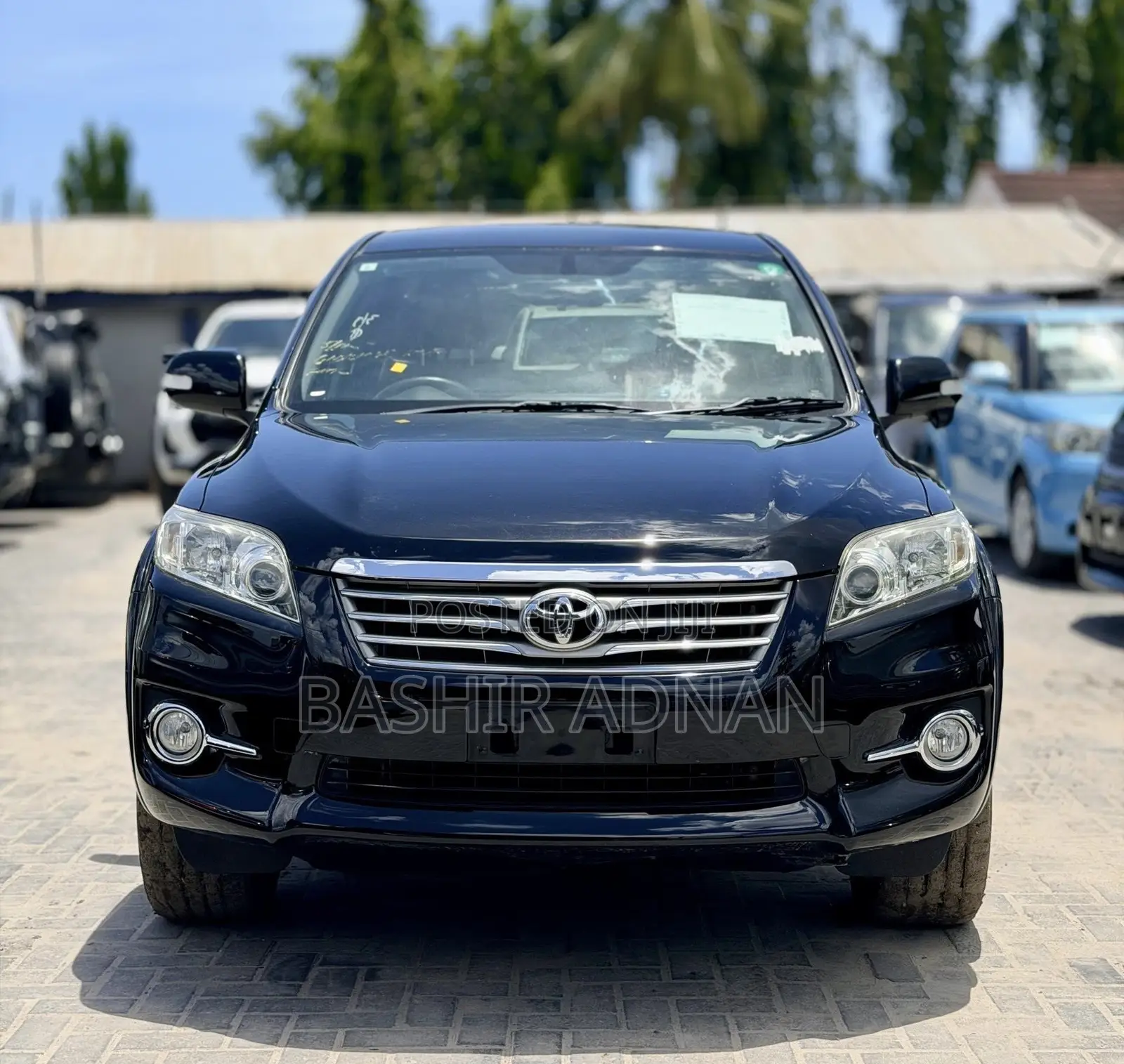 Toyota Vanguard 2012 Matt Black