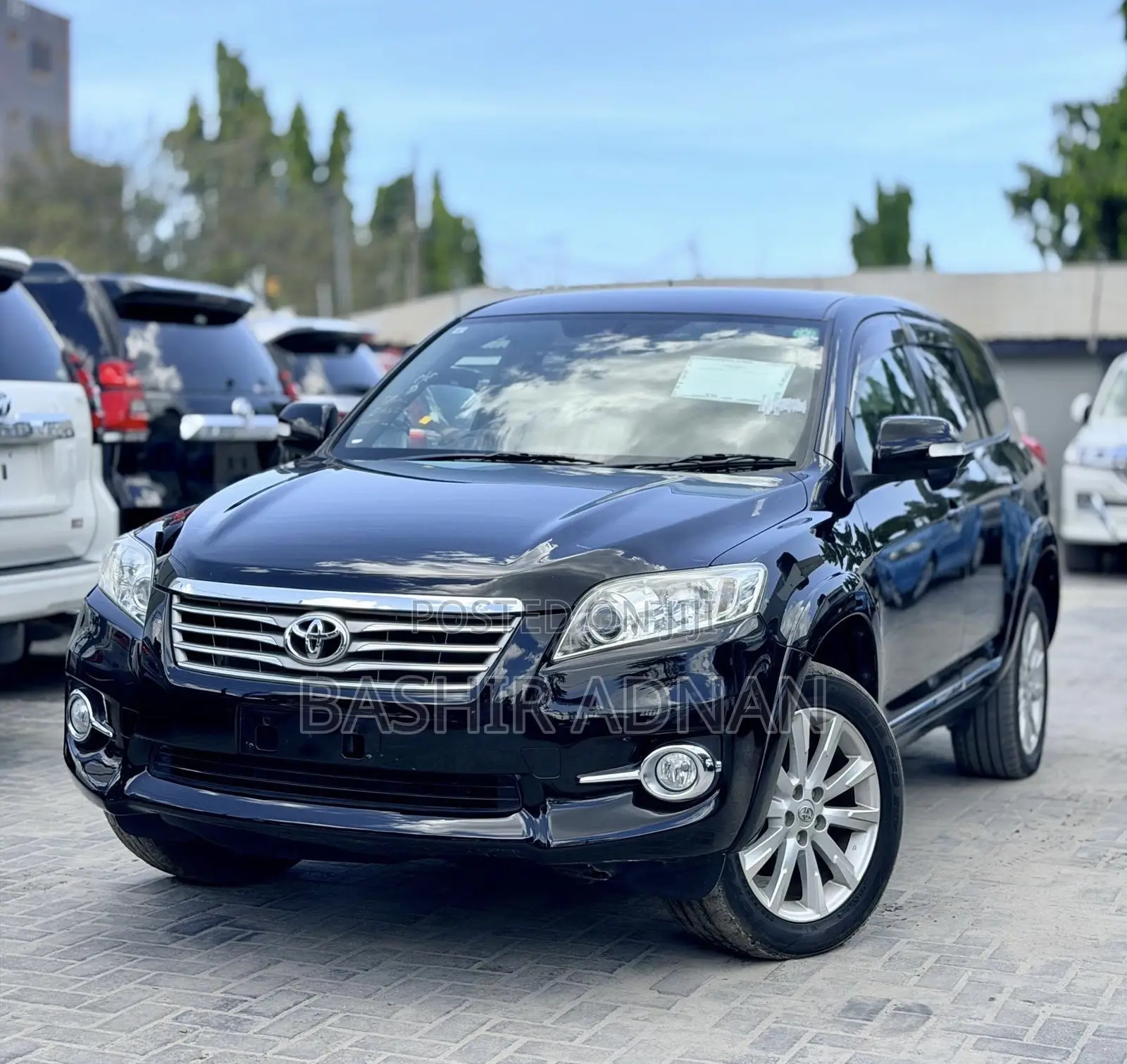 Toyota Vanguard 2012 Matt Black