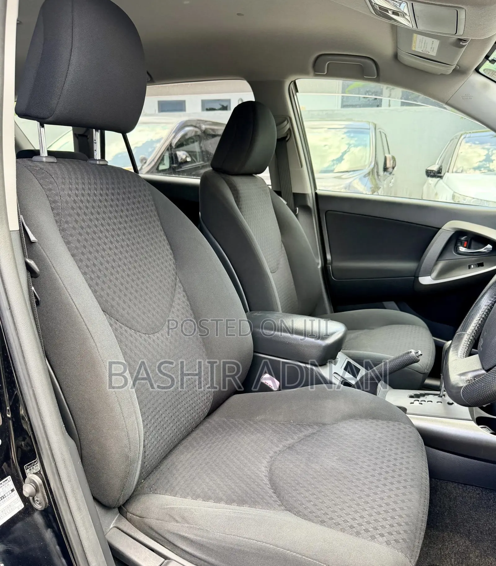 Toyota Vanguard 2012 Matt Black