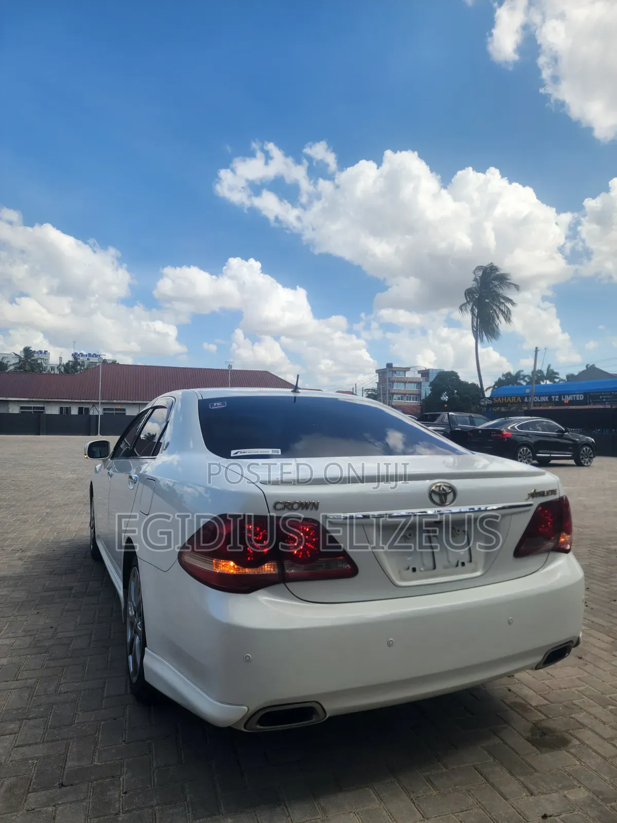 Toyota Crown 2009 White