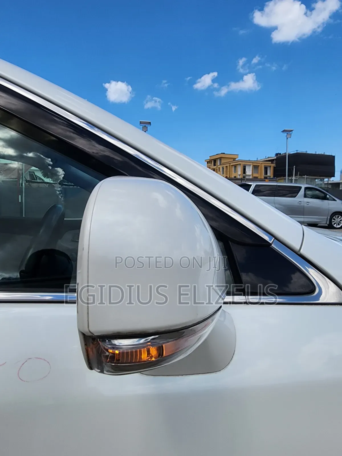 Toyota Crown 2009 White