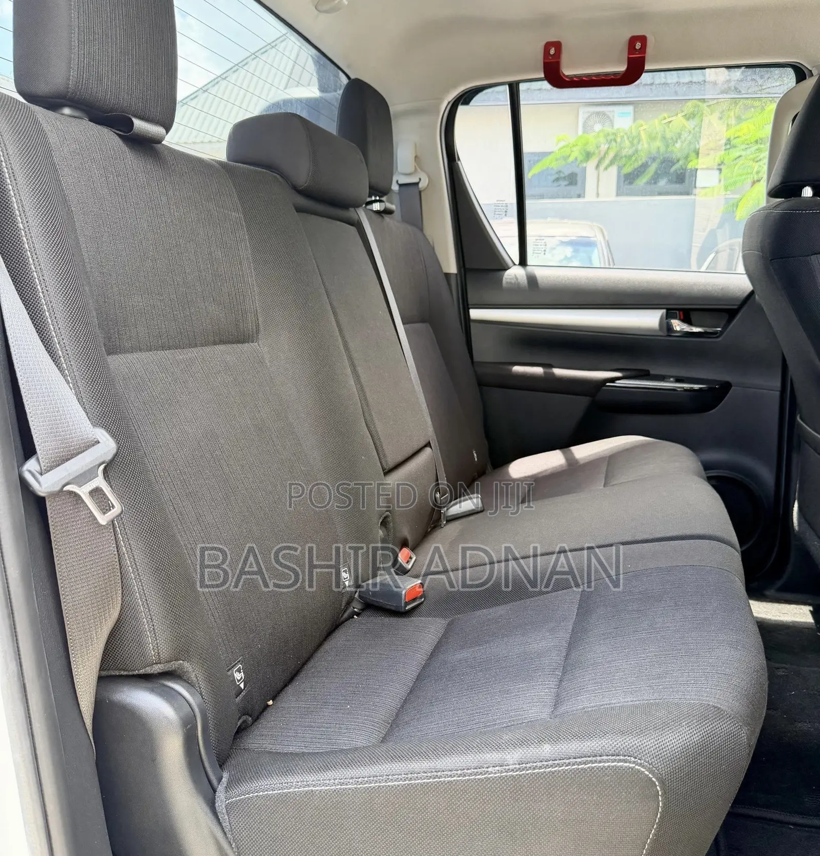 Toyota Hilux Revo Double Cab Deisel 2.4 AWD 2021 White