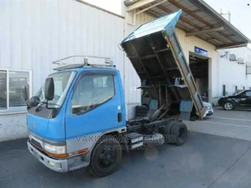Mitsubishi Canter Dump