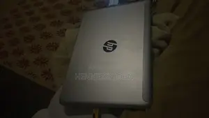 Laptop HP EliteBook 820 G3 4GB Intel Core i7 SSD 256GB