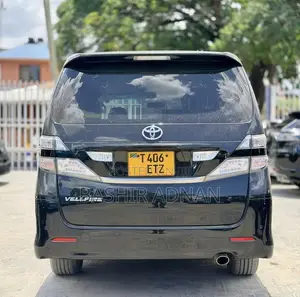 Toyota Vellfire Z Platinum Selection II 2.4 FWD 7-Seater 2010