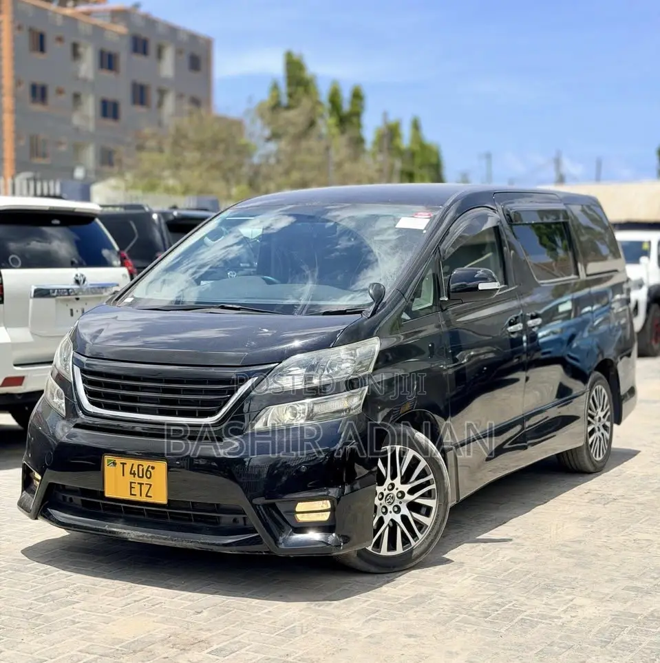 Toyota Vellfire Z Platinum Selection II 2.4 FWD 7-Seater 2010