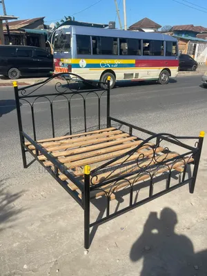 Bed Chuma 5/6 Chuma Kabisa
