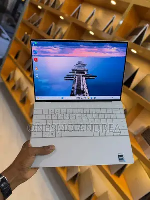 Laptop Dell XPS 13 Plus 9320 16GB Intel Core i7 SSD 512GB
