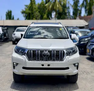 Toyota Land Cruiser Prado 2.8 2020 Pearl
