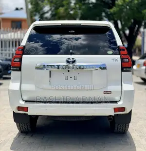 Toyota Land Cruiser Prado 2.8 2020 Pearl