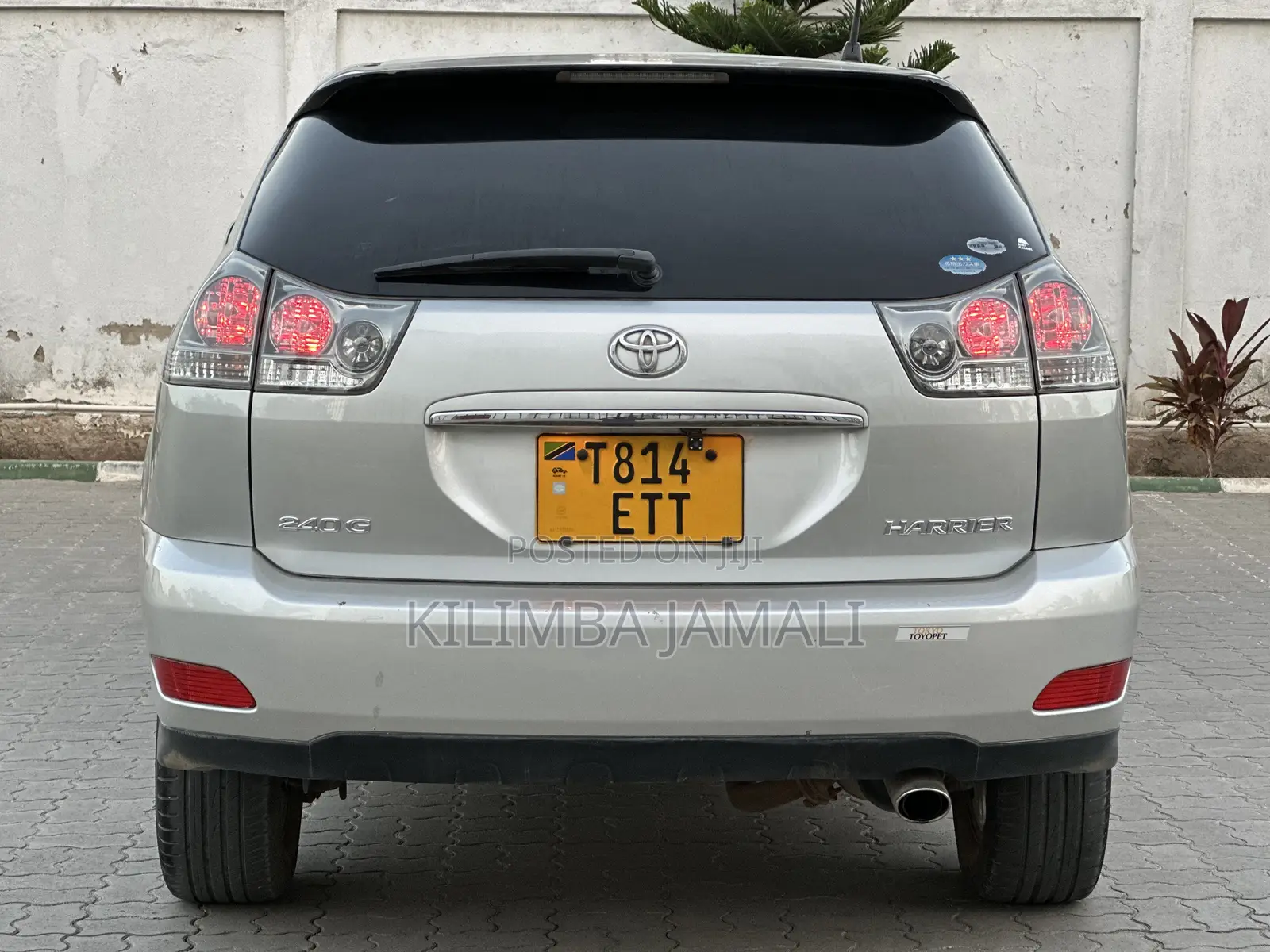 Toyota Harrier 2005 Silver