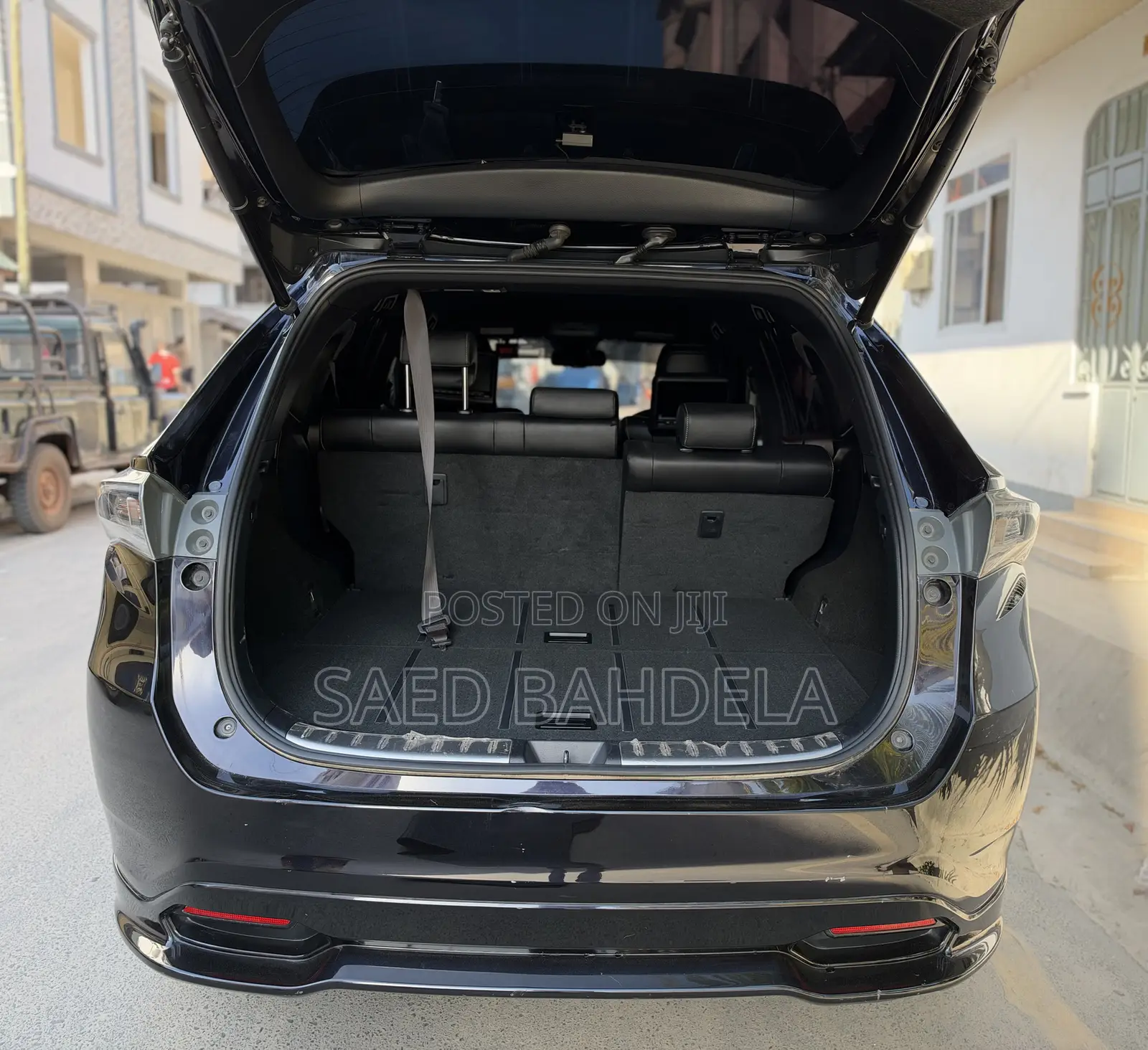 Toyota Harrier 2.0 2015 Purple