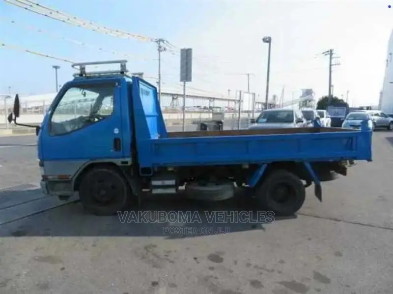 Mitsubishi Canter Dump